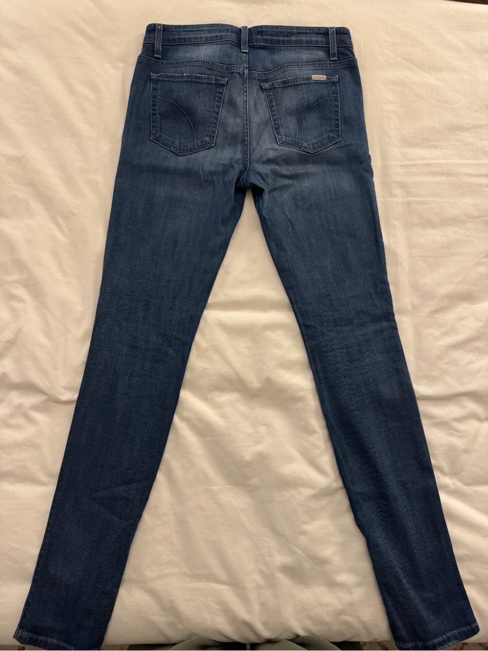 Joe's Jeans Women's Skinny Stretch Denim in Deep Blue Wash - Picture 4 of 4
